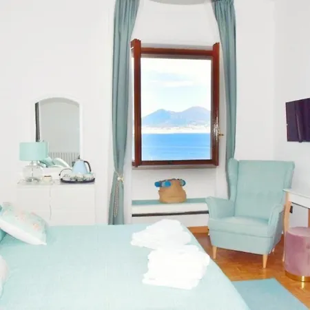 La Stella Dei Venti Bed & Breakfast 4*